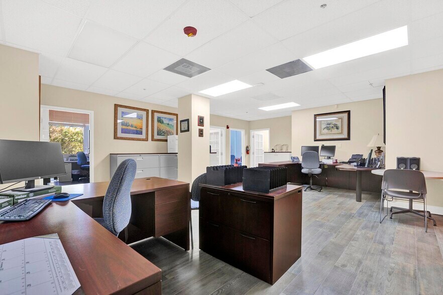More Photos Of 5801 NW 151st St, Miami Lakes Office For Lease