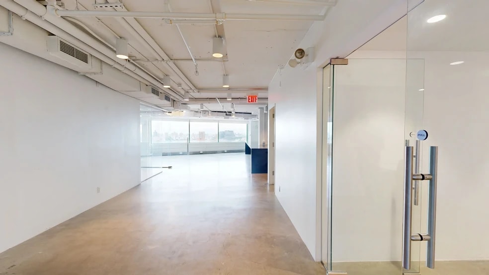 More Photos Of 55 Prospect St, Brooklyn Office For Lease