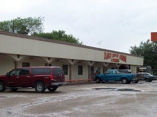 More Photos Of 5605 Mile 3 Rd, Mission Service Station For Sale