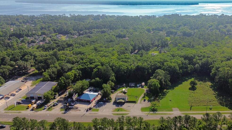 More Photos Of 3297 US 17 Hwy, Green Cove Springs Bar For Sale