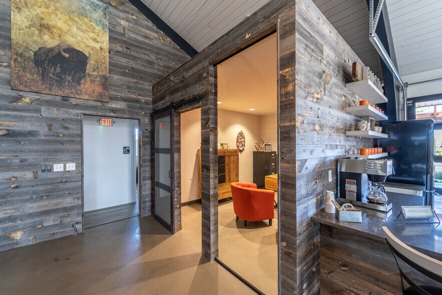 More Photos Of 3306 Kelley Dr, Cheyenne Office For Sale