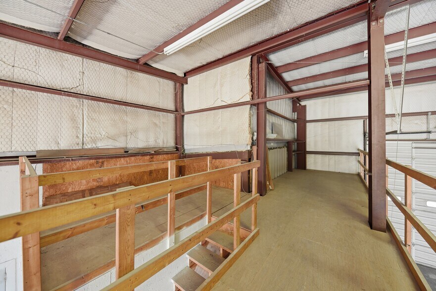 More Photos Of 1140 Finfeather Rd, Bryan Industrial For Sale