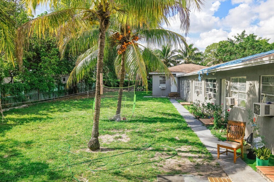 More Photos Of 2540 NW 90th St, Miami Apartments For Sale