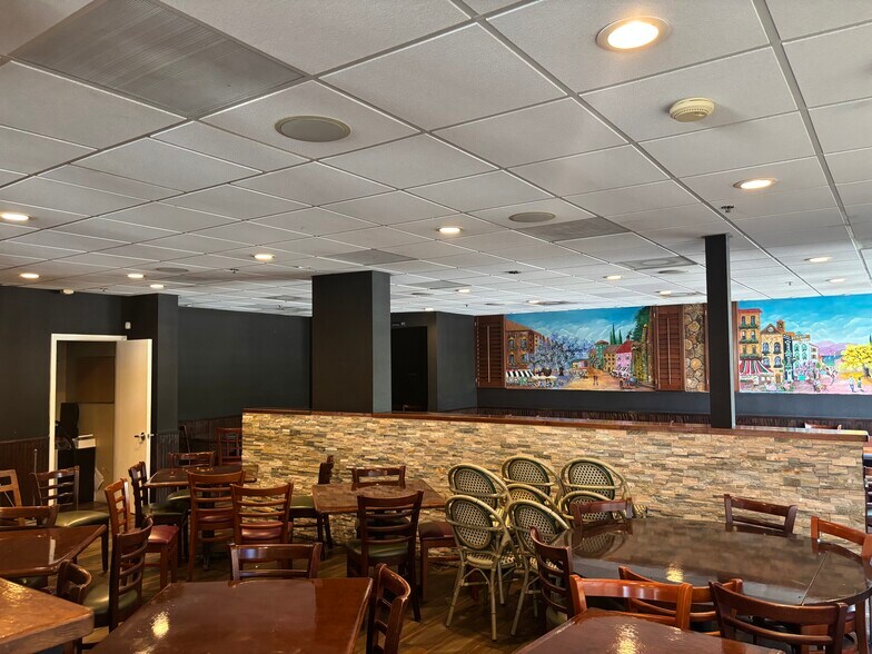 More Photos Of 3496 N Ocean Blvd, Fort Lauderdale Storefront Retail Office For Sale