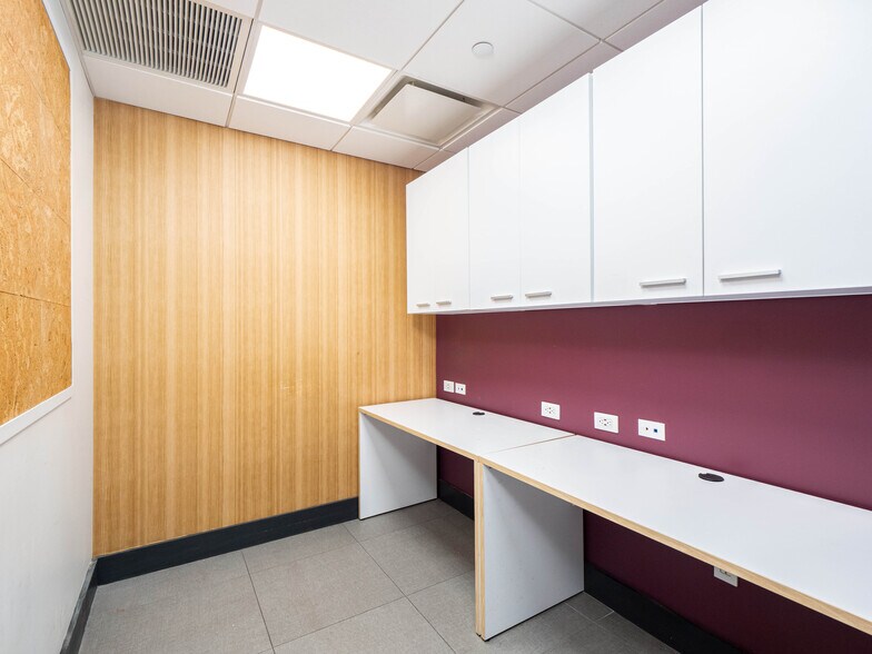 More Photos Of 420 Kent Ave, Brooklyn Apartments For Lease