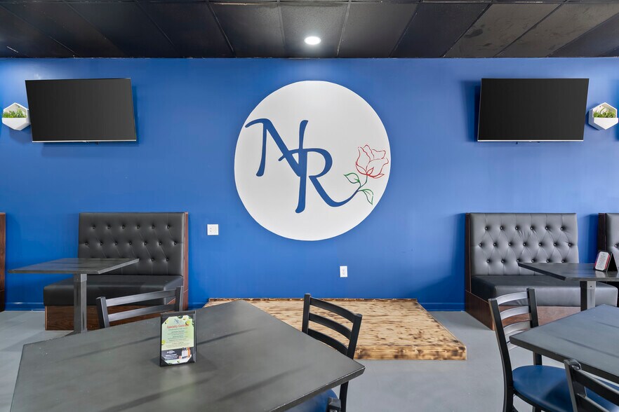 More Photos Of 11020- 11061 Anderson Rd, Piedmont Restaurant For Sale