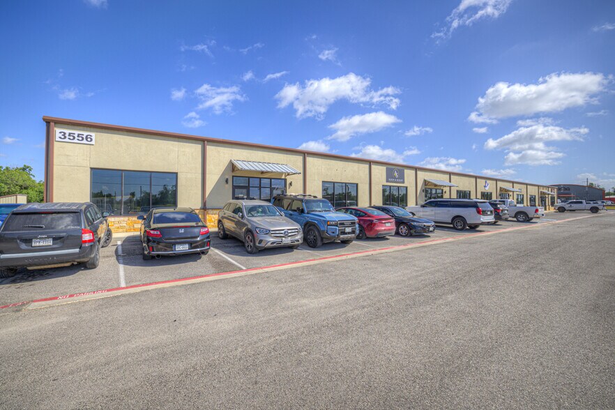 More Photos Of 3556 FM 78, McQueeney Unknown For Lease