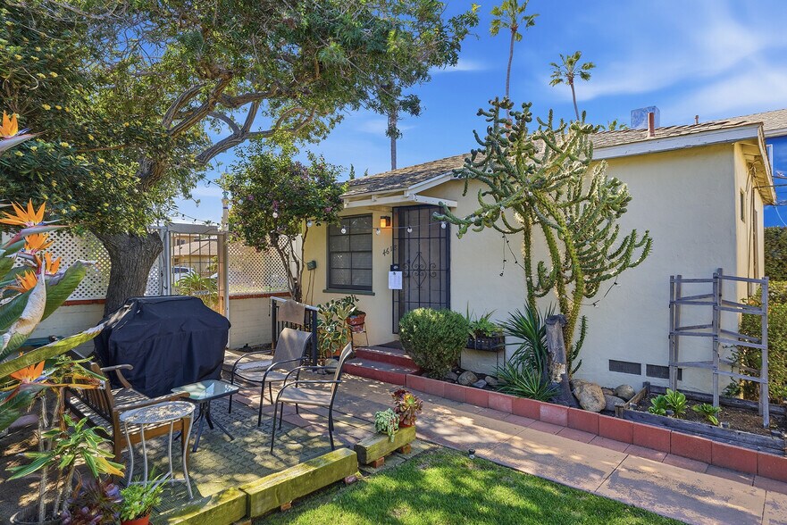 More Photos Of 4618 Voltaire St, San Diego Multifamily For Sale