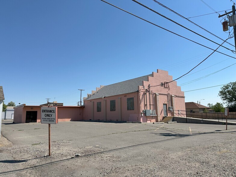 More Photos Of 221 Washington Ave, Riverton Religious Facility For Sale