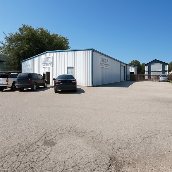 More Photos Of 3923 E Southcross Blvd, San Antonio Warehouse For Sale