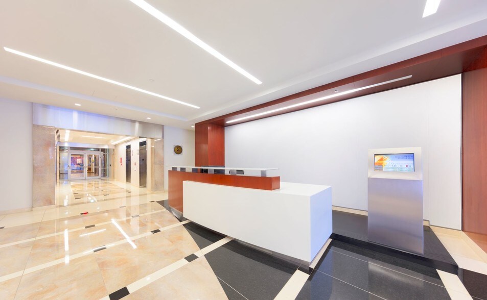 More Photos Of 901 N Stuart St, Arlington Office For Sale