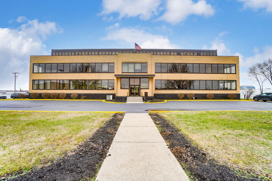 Primary Photo Of 425 N Findlay St, Dayton Medical For Lease