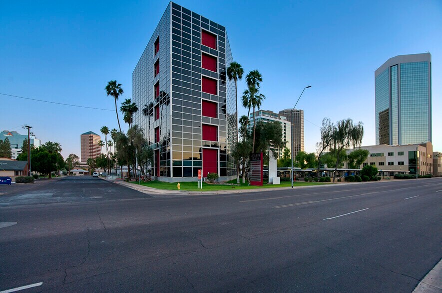 More Photos Of 3320 N 2nd St, Phoenix Medical For Lease