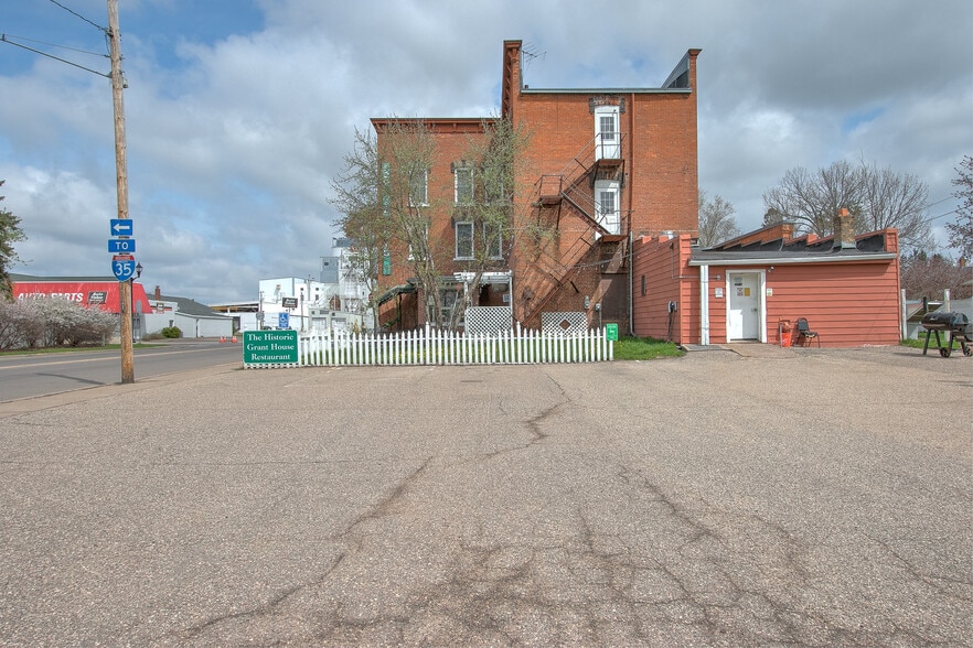 More Photos Of 80 4th St W, Rush City Hotel For Sale