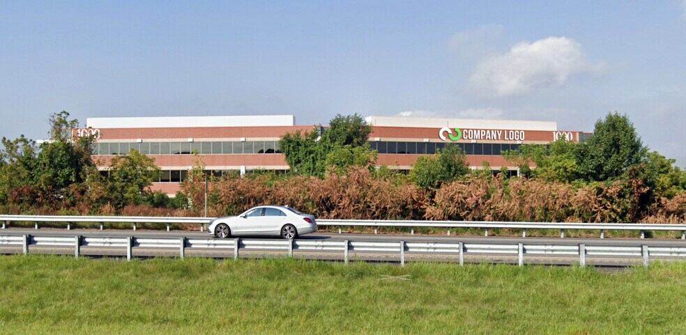 More Photos Of 1000 Floral Vale Blvd, Yardley Office For Lease