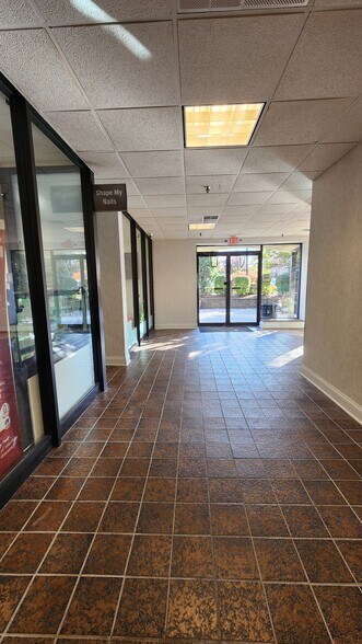 More Photos Of 2 W Northfield Rd, Livingston Office For Lease