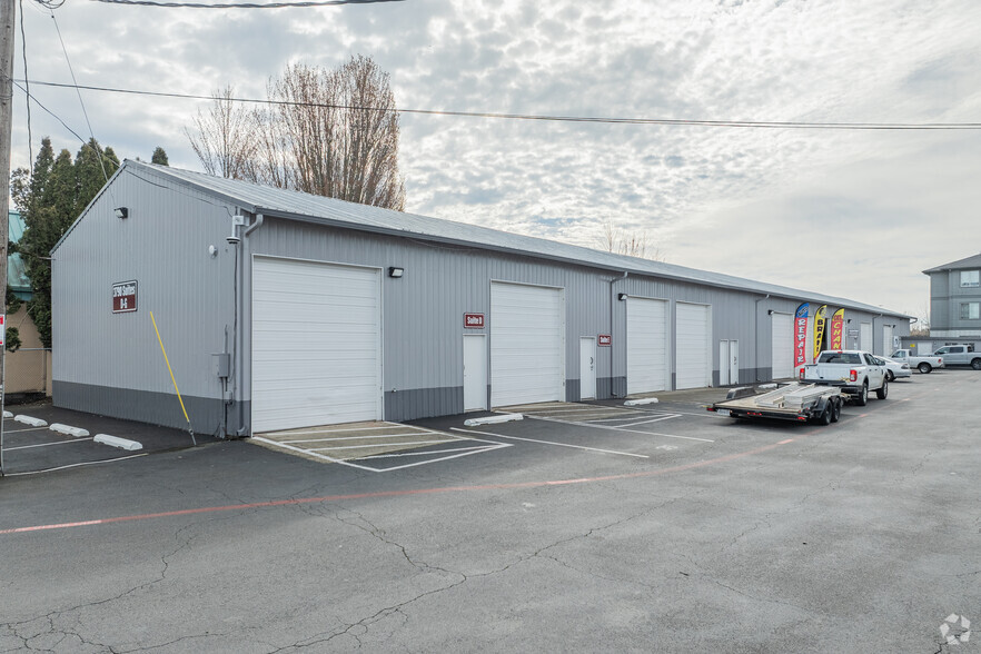 Primary Photo Of 3790 Silverton Rd NE, Salem Warehouse For Lease