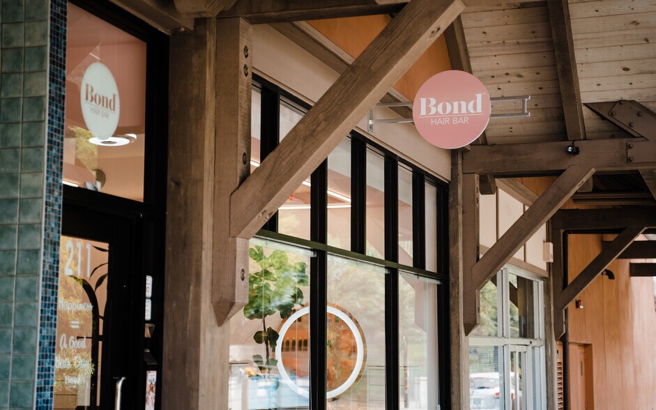 More Photos Of 230 De Anza Blvd, San Mateo General Retail For Lease