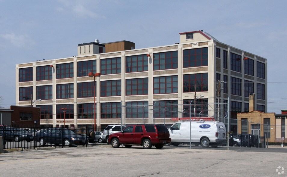 More Photos Of 225 Chapman St, Providence Medical For Lease