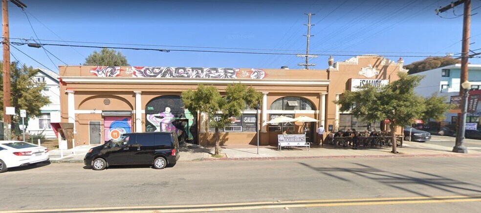 More Photos Of 2184-2186 Logan Ave, San Diego Office For Lease