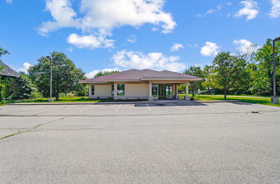 More Photos Of 3300 Philadelphia Dr, Dayton Medical For Sale