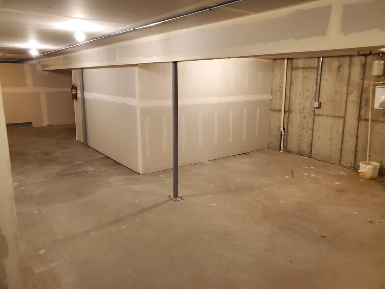 More Photos Of 1210 Sheridan Ave, Cody Storefront For Sale