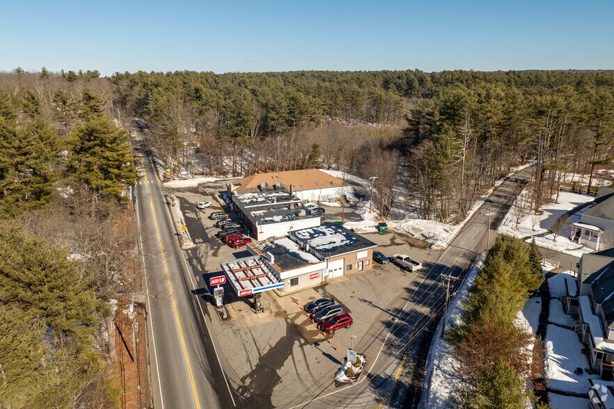 More Photos Of 223 Groton Rd, Westford Storefront For Lease