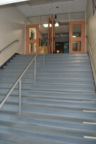 More Photos Of 500 N 4th Ave, Wausau Specialty For Sale