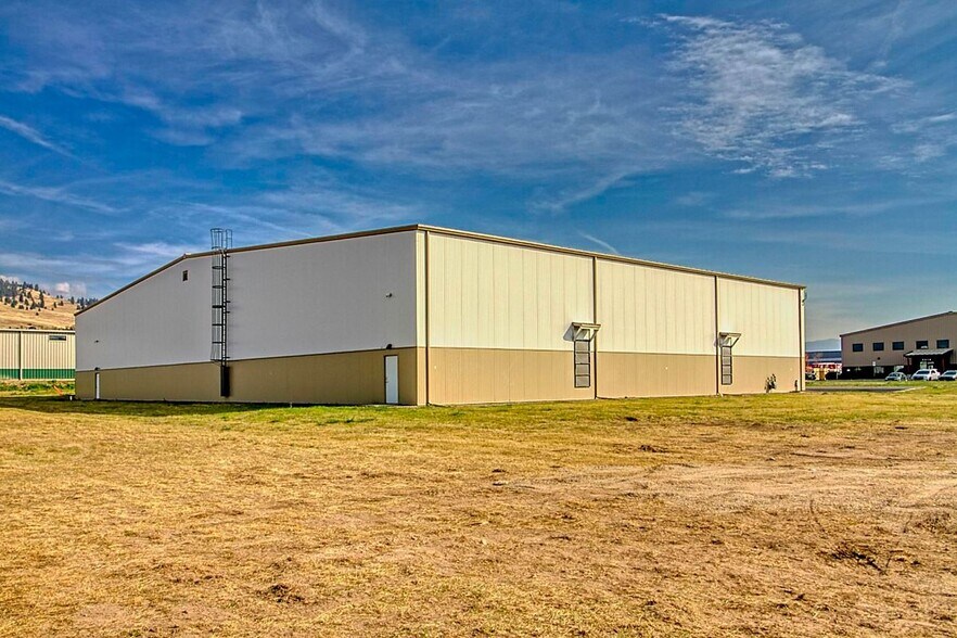 More Photos Of 5811 Sandpiper Dr, Missoula Warehouse For Lease