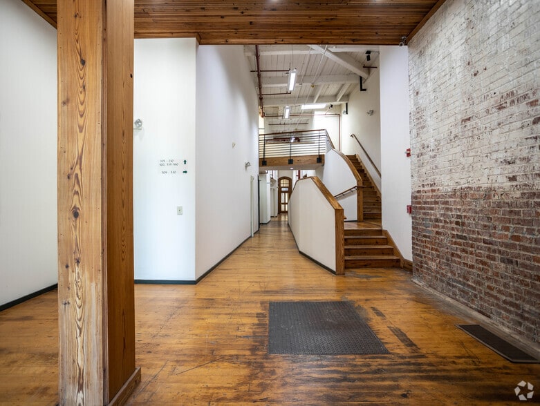 More Photos Of 1450 Greene St, Augusta Unknown For Lease