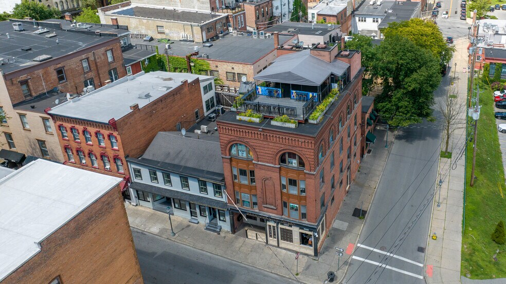 More Photos Of 19-21 Caroline St, Saratoga Springs General Retail For Sale