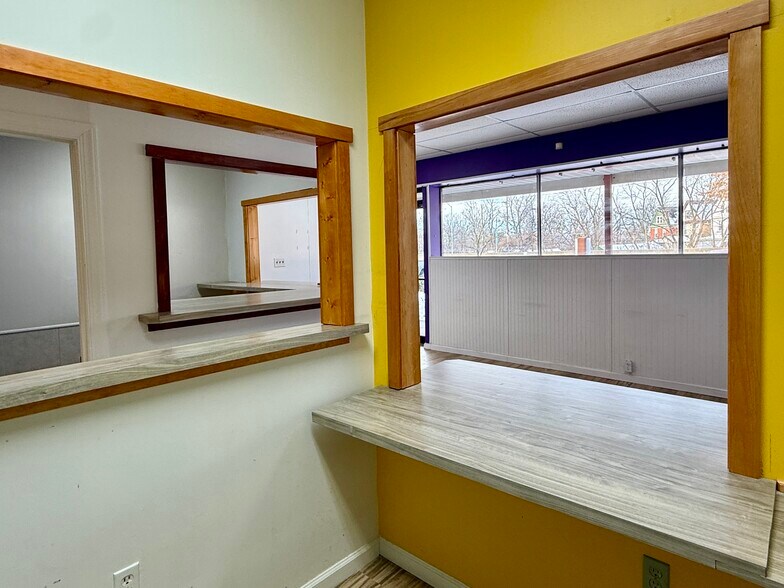 More Photos Of 249 Edgewood Ave, Pittsburgh Freestanding For Lease