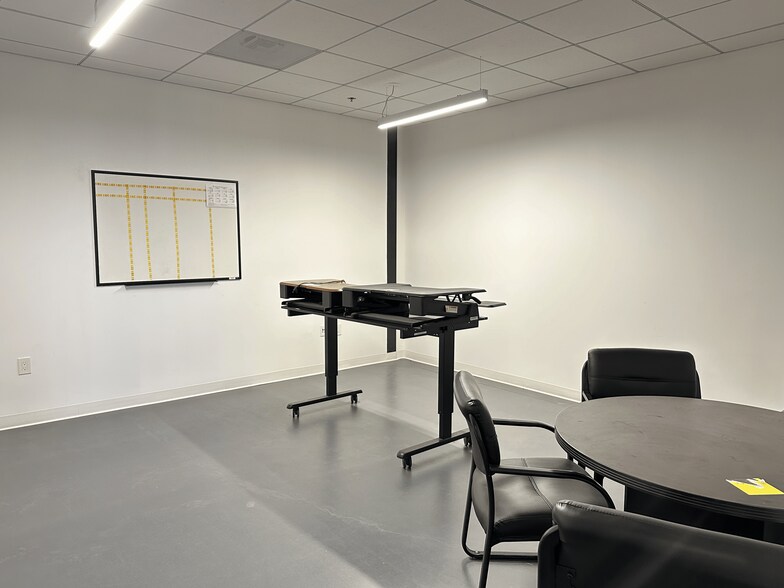 More Photos Of 1801 E Holt Blvd, Ontario Loft Creative Space For Lease