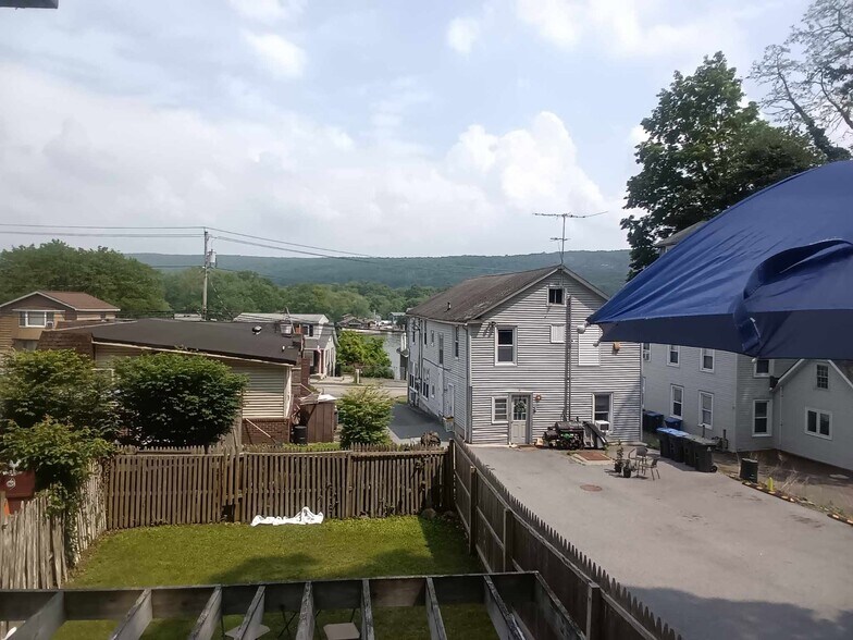 More Photos Of 655 Jersey Ave, Greenwood Lake Restaurant For Sale