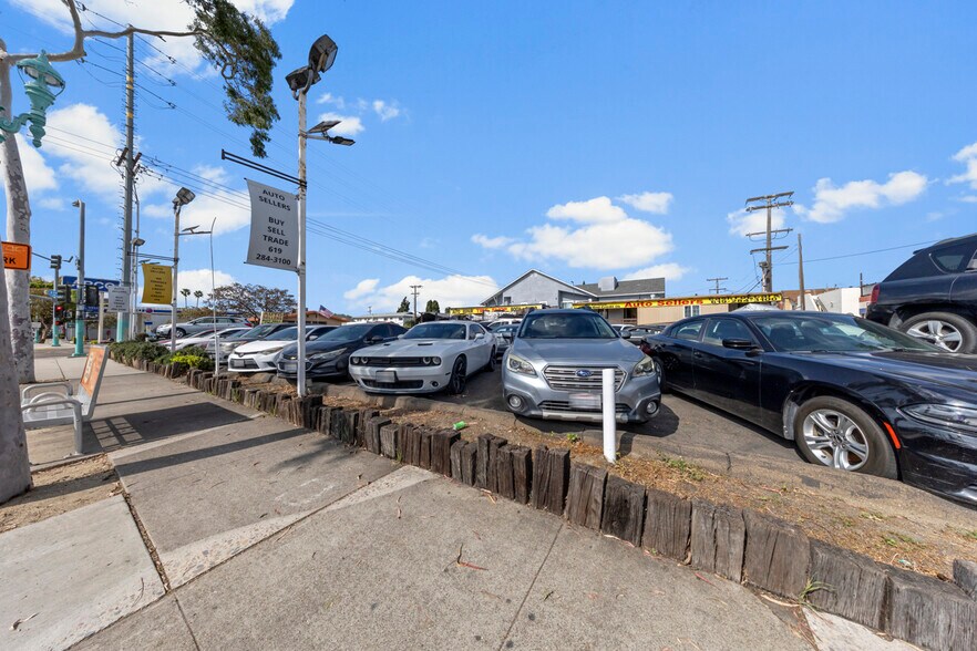 More Photos Of 3340 El Cajon Blvd, San Diego Auto Dealership For Sale