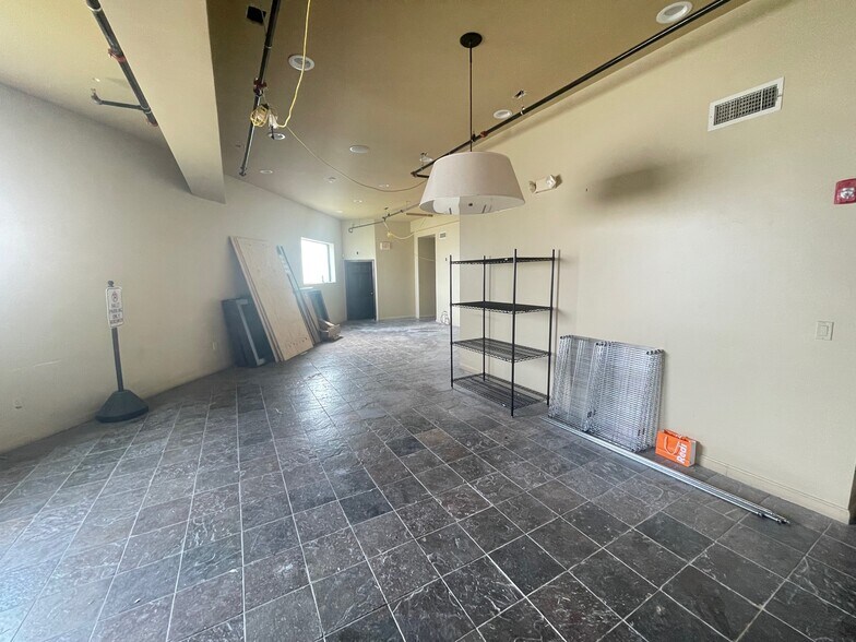 More Photos Of 24-26 Elliot St, Newton Freestanding For Lease