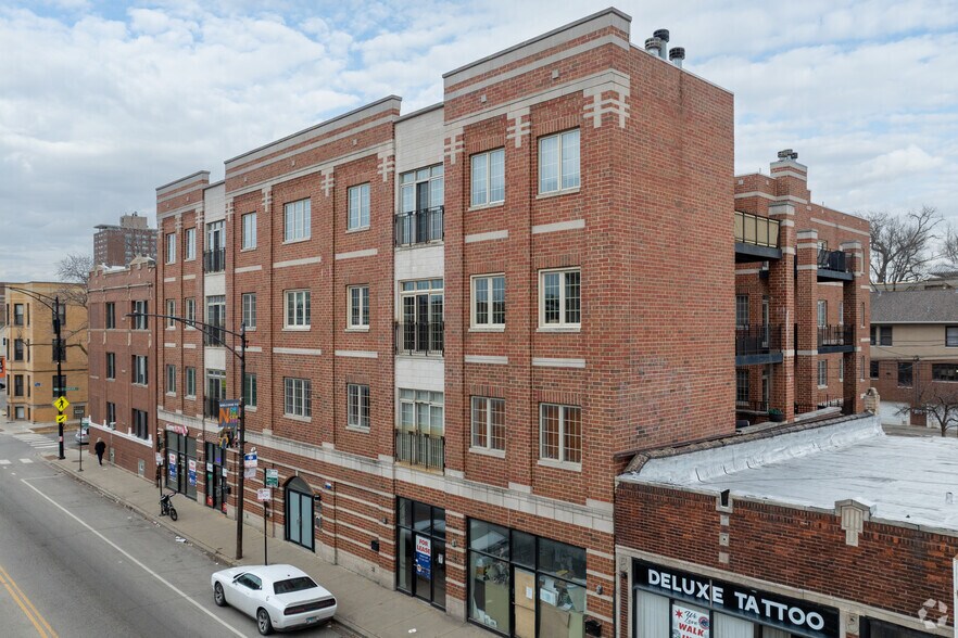 Primary Photo Of 1447-1455 W Irving Park Rd, Chicago Apartments For Lease