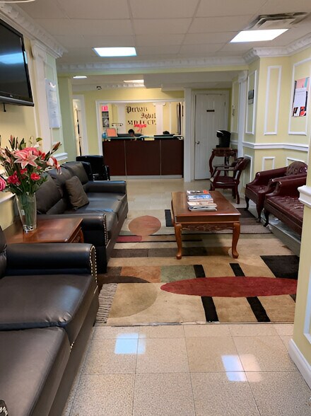 Primary Photo Of 1135 Eastern Pky, Brooklyn Office For Lease