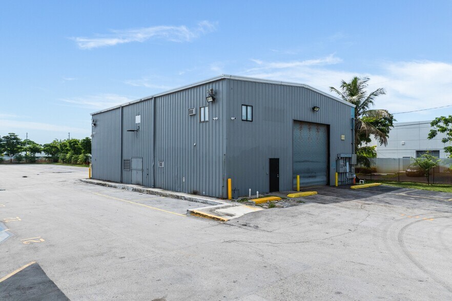 More Photos Of 3120D NW 16th Ter, Pompano Beach Land For Lease