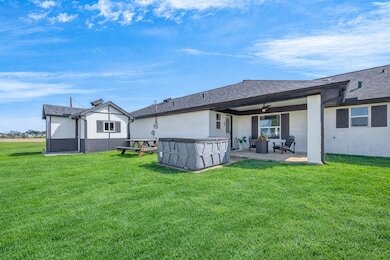 More Photos Of 10550 Brinkmeyer Rd, Needville Flex For Sale