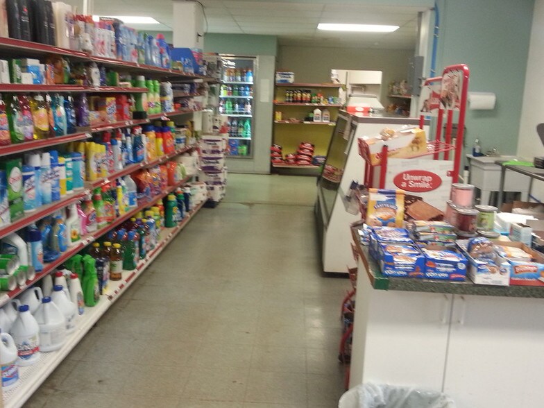 More Photos Of 187 N Main St, Oriskany Falls Convenience Store For Sale