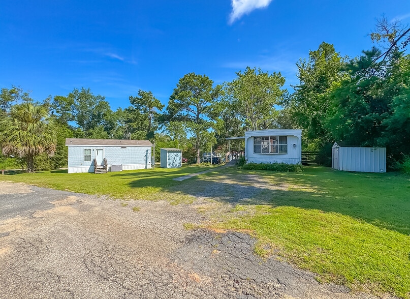 More Photos Of 1624 Pine Straw Trl, Tallahassee Manufactured Housing Mobile Home Park For Sale