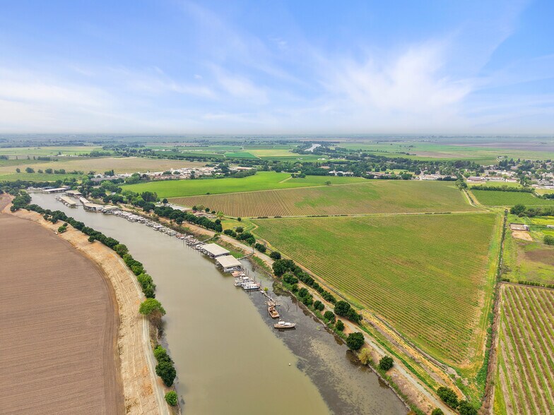 More Photos Of 1400 Old Levee rd, Walnut Grove Land For Sale