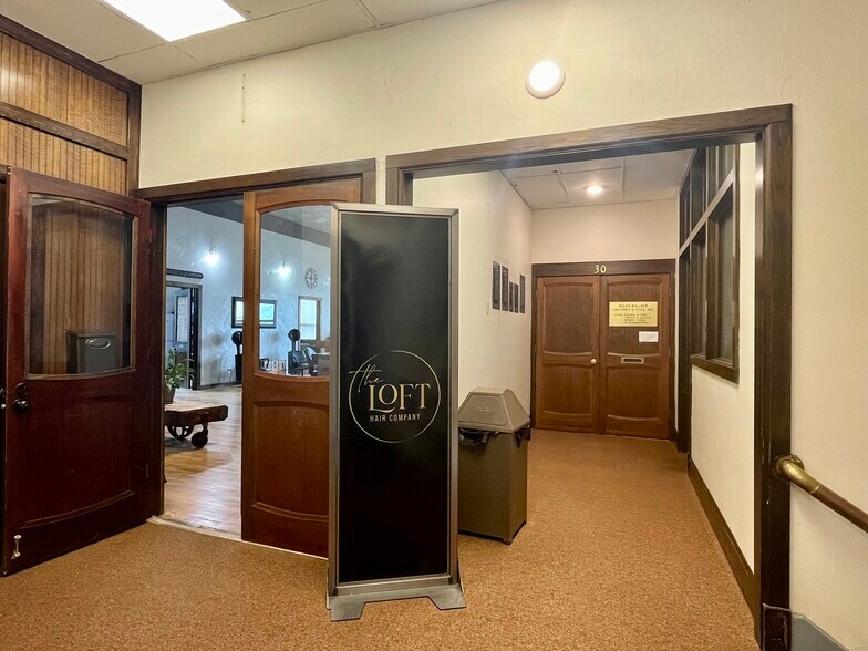 More Photos Of 230 W Grand Ave, Wisconsin Rapids General Retail For Sale