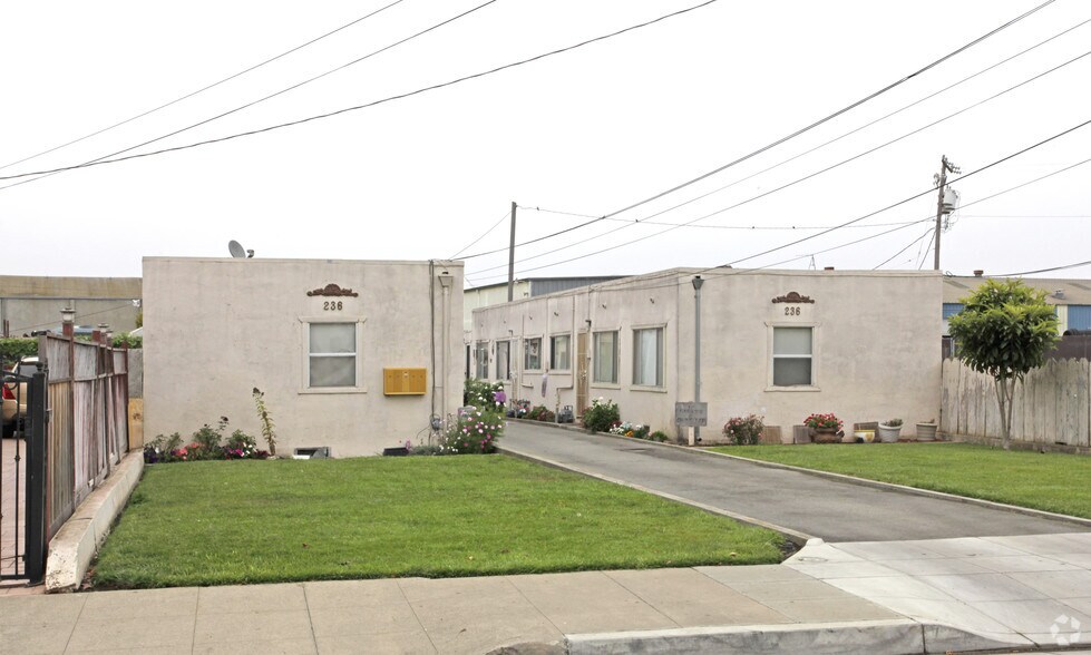 Primary Photo Of 236 Locust St, Watsonville Apartments For Sale