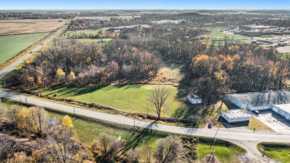 More Photos Of 1124 N Saginaw St, Durand Warehouse For Sale