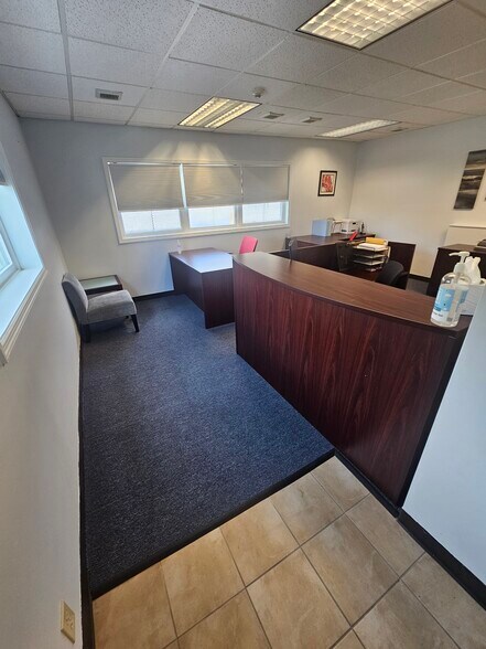 More Photos Of 3288 Delsea Dr, Franklinville Office For Lease