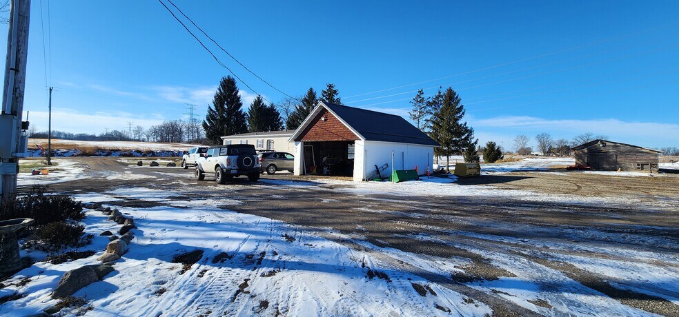 More Photos Of 2503 Butterfield Hwy, Springport Land For Sale