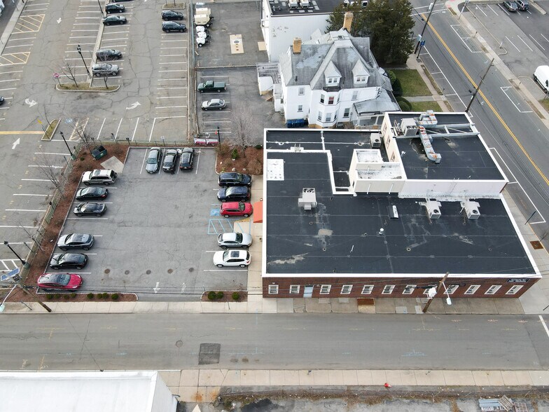 More Photos Of 294-298 State St, Hackensack Medical For Sale