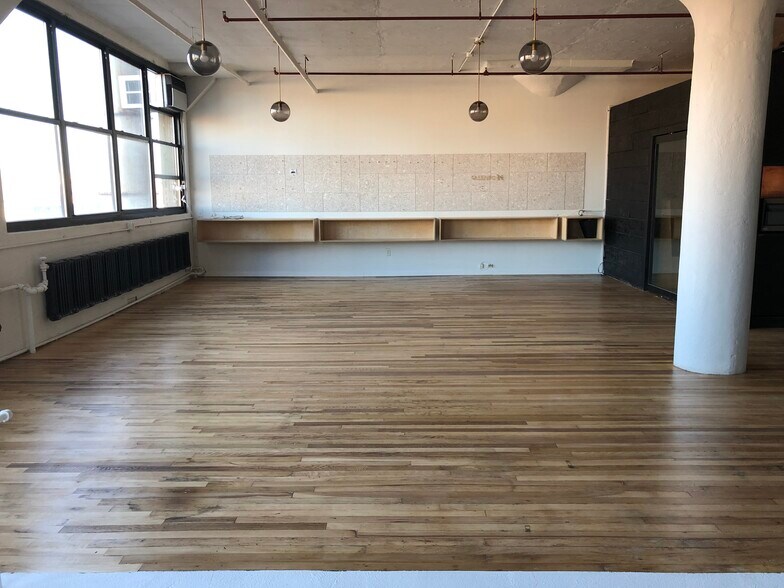 More Photos Of 61 Greenpoint Ave, Brooklyn Loft Creative Space For Lease